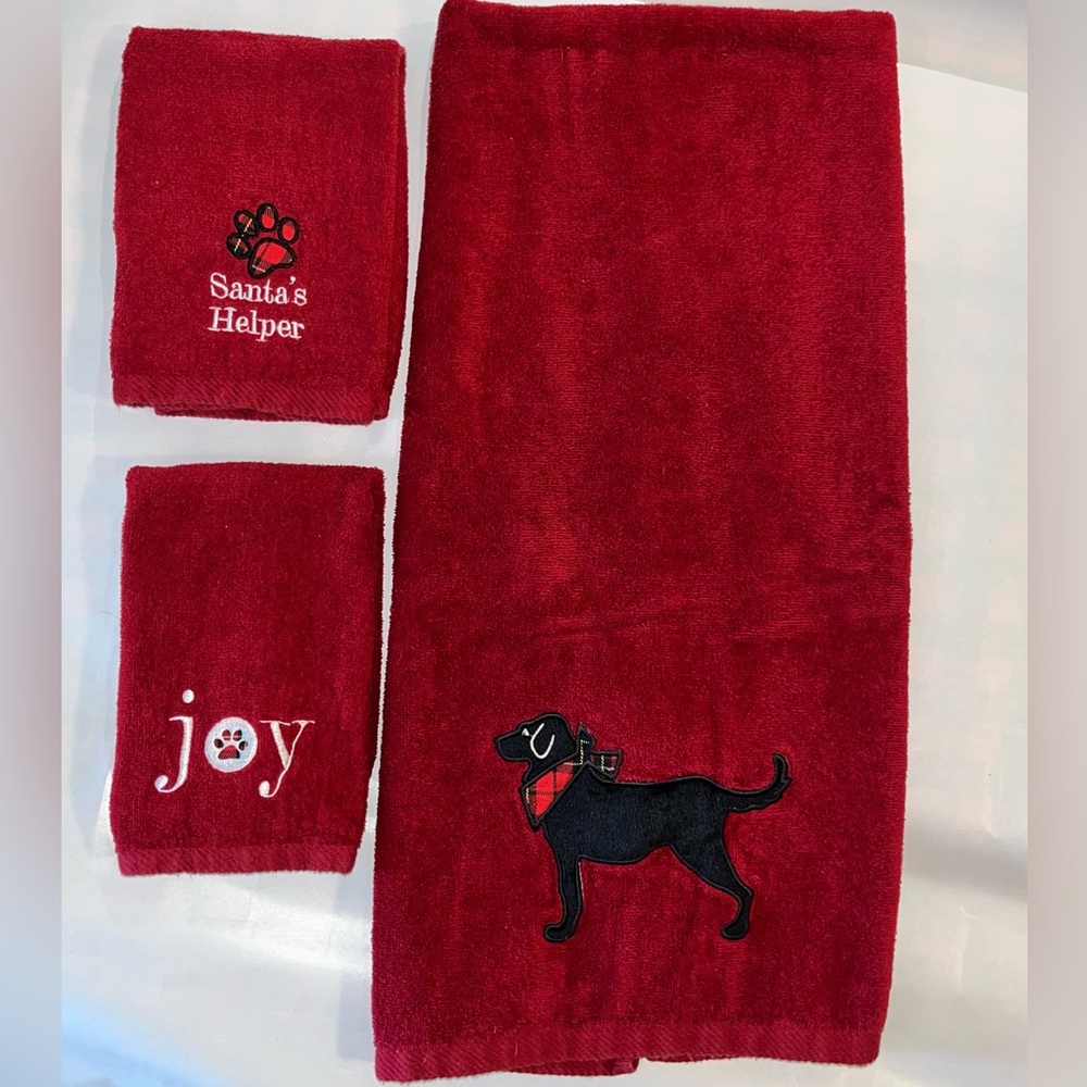 3 pc Essential Home Red Hand Towel Set Stitched Black Lab Dog paw print - Picture 12 of 13